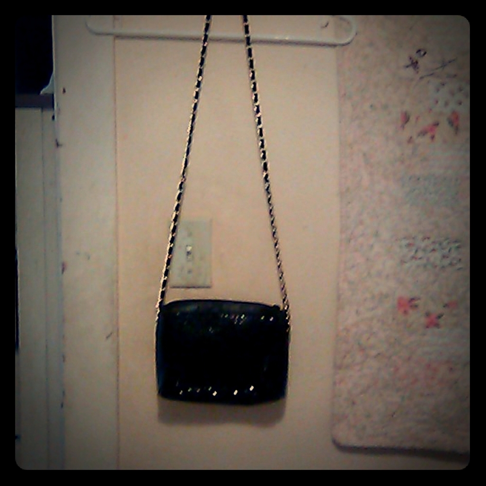 Black purse